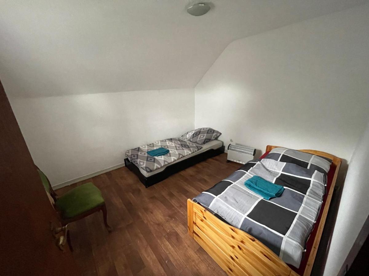 Bollgarten Apartment 8 Кельн Екстер'єр фото